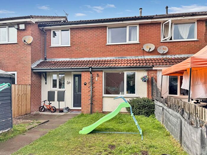 2 Bedroom Town House For Sale In Winterside Close, Waterhayes, Newcastle-under-Lyme, ST5
