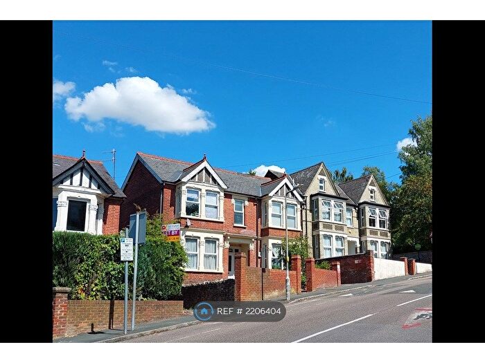 1 Bedroom Flat To Rent In Sydney House, High Wycombe, HP13