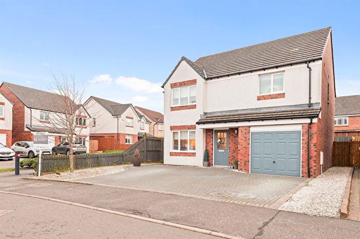 4 Bedroom Detached House For Sale In Sisman Place, Larbert, FK5