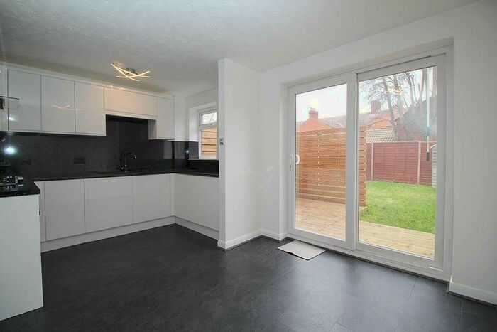 3 Bedroom Semi-Detached House To Rent In Hudson Street, Loughborough, LE11