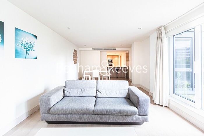 2 Bedroom Flat To Rent In Octavia House, Townmead Road, SW6