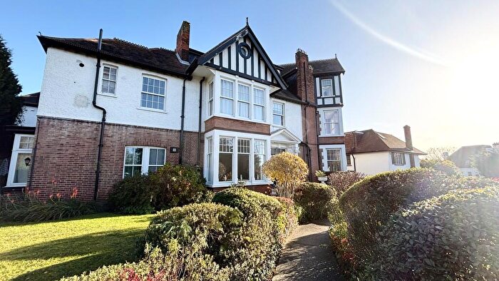 1 Bedroom Flat To Rent In Chalkwell Avenue, Westcliff-on-Sea, SS0