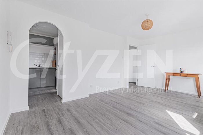 1 Bedroom Flat To Rent In Somerset Gardens, Creighton Road, London, N17