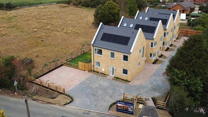 3 Bedroom Detached House To Rent In Barby Road, Kilsby, CV23