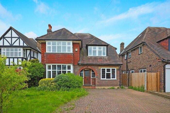 4 Bedroom Detached House To Rent In Coombe Gardens, Raynes Park, SW20