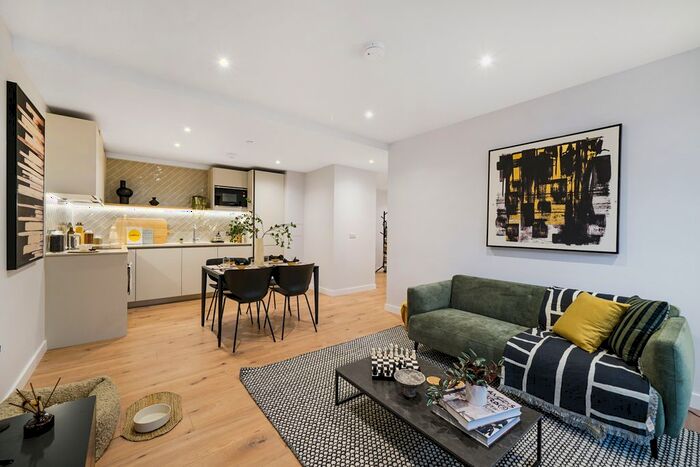 1 Bedroom Flat To Rent In Evelyn Street, London, SE8
