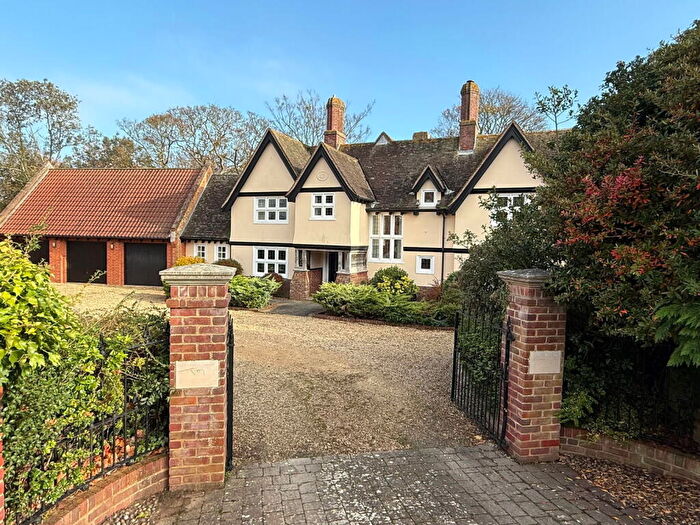 4 Bedroom Detached House For Sale In Aldeburgh, Suffolk Heritage Coast, IP15