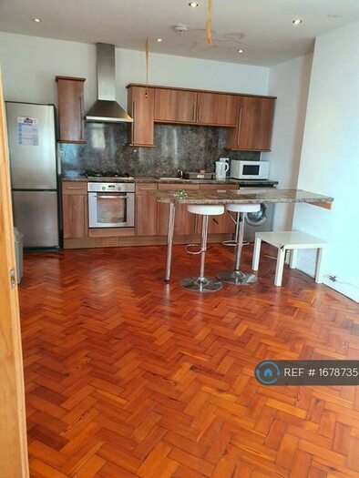 1 Bedroom Flat To Rent In Colchester Avenue, Penylan, Cardiff, CF23