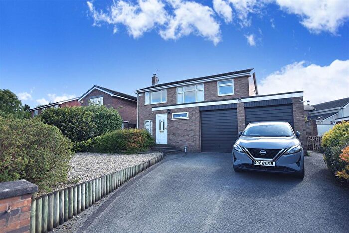 4 Bedroom Detached House For Sale In Ffordd Elwy, Wrexham, LL12