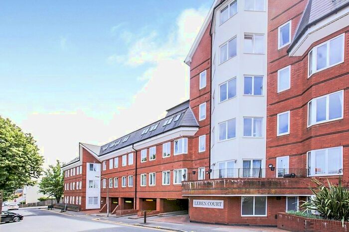 1 Bedroom Flat To Rent In Leben Court, Sutton Court Road, Sutton, Surrey, SM1
