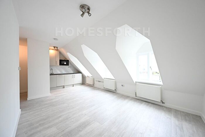 Studio For Sale In Catford Hill, Catford, SE6