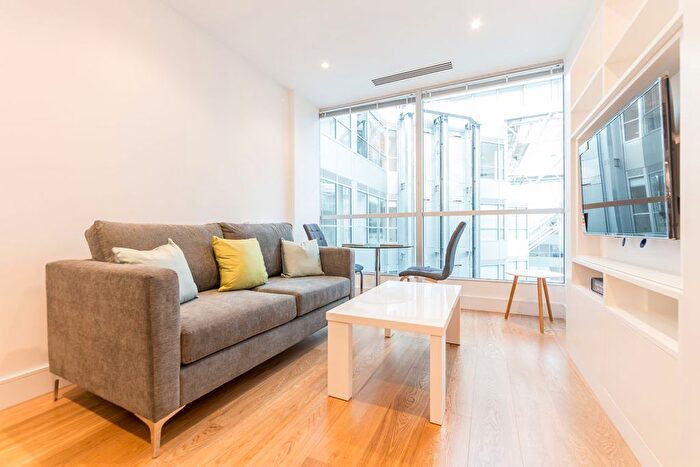 Studio To Rent In Staines Road, Hounslow, TW3