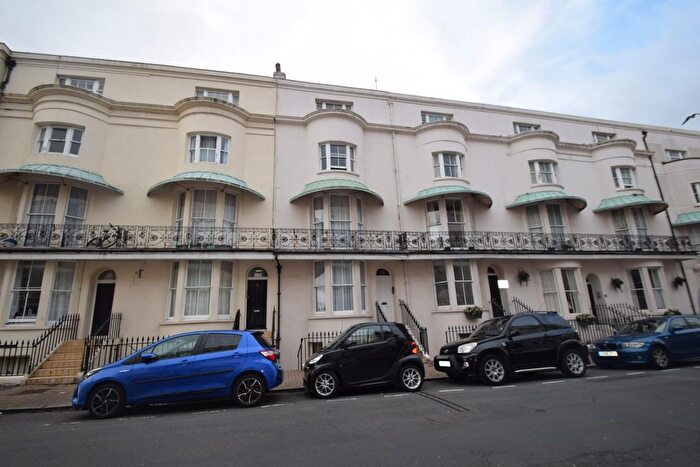 1 Bedroom Flat To Rent In Cavendish Place, Eastbourne, BN21