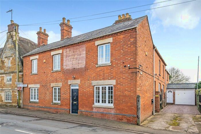 5 Bedroom Detached House For Sale In Main Street, East Haddon, Northamptonshire, NN6