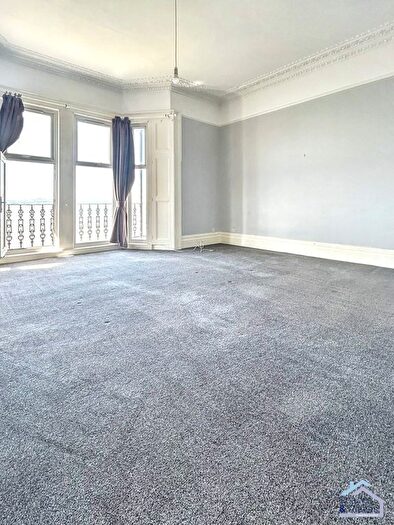 Studio To Rent In Claremont Crescent, Weston-S-Mare, BS23