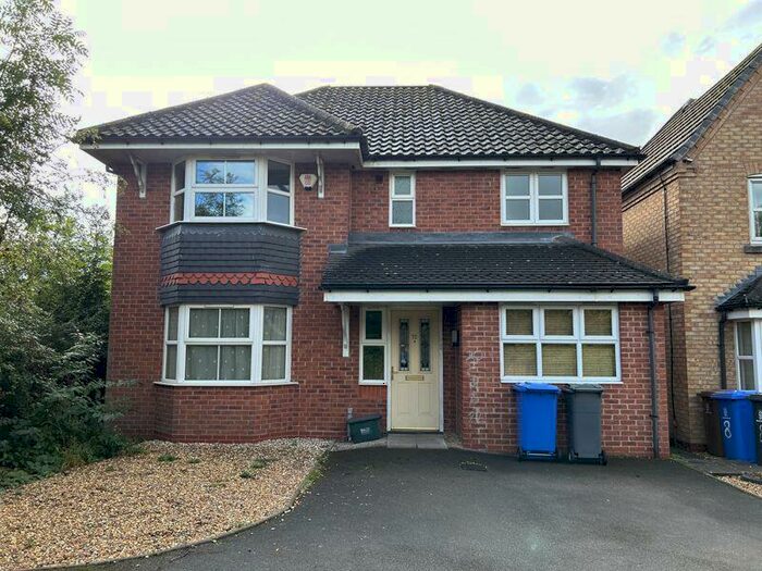 4 Bedroom Detached House To Rent In Fenton Hall Close, Stoke-On-Trent, ST4