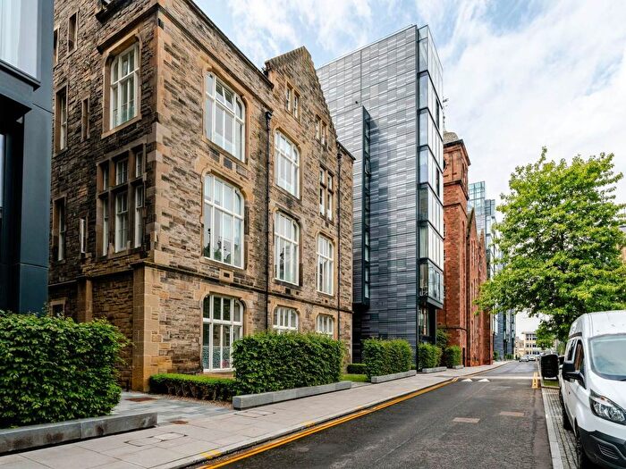 1 Bedroom Flat To Rent In Simpson Loan, Quartermile, EH3