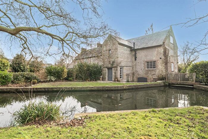 3 Bedroom End Of Terrace House For Sale In Dorchester Road, Maiden Newton, Dorchester, DT2