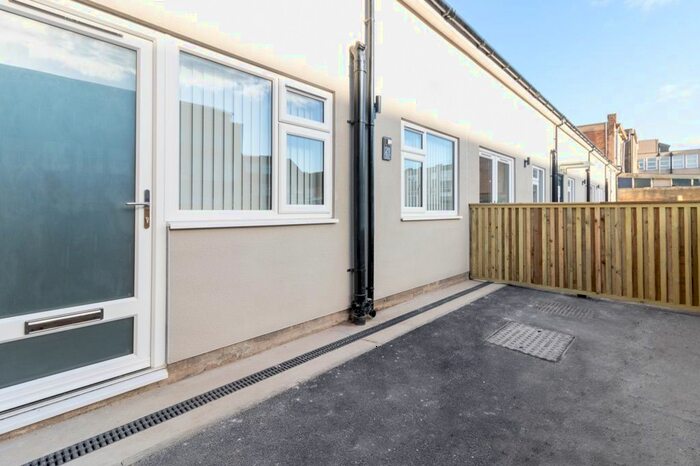 1 Bedroom Flat To Rent In Doncaster, DN1