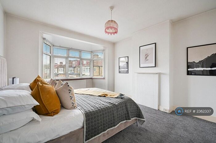 4 Bedroom Terraced House To Rent In Great Cambridge Road, London, N18