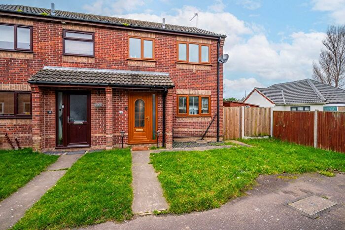 3 Bedroom Semi Detached House For Sale In Wright Close, Caister-On-Sea, NR30