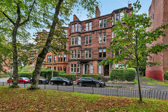 2 Bedroom Flat For Sale In Queensborough Gardens, Hyndland, G12