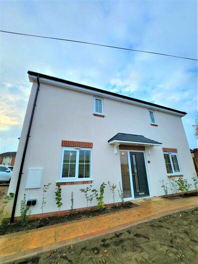 2 Bedroom Semi-Detached House To Rent In Woodman Avenue, Brierley Hill, DY5