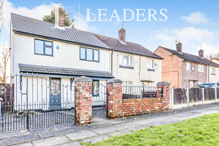 3 Bedroom Semi-Detached House To Rent In Goodwood Drive, Pendlebury, Swinton, M27