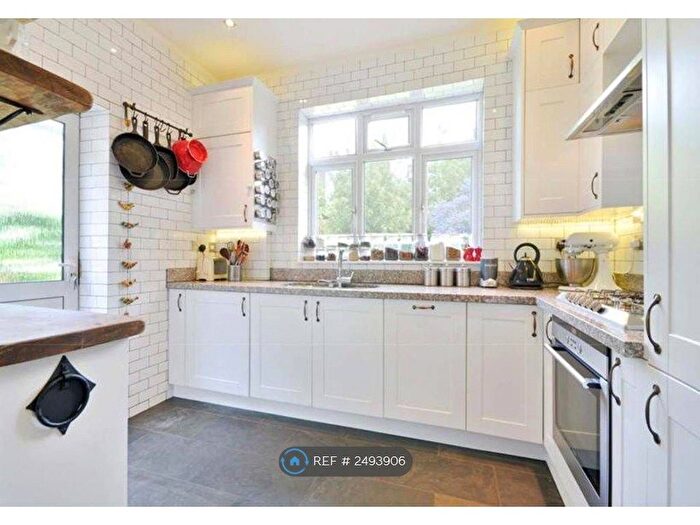 2 Bedroom Flat To Rent In Plympton Road, London, NW6