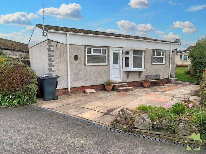 2 Bedroom Park Home For Sale In Burlingham Park, Garstang, Preston, PR3