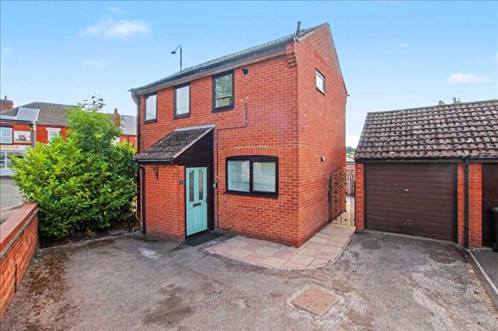 3 Bedroom Detached House To Rent In Smithurst Road, Giltbrook, Nottingham, NG16
