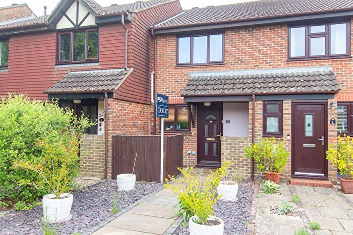 2 Bedroom Property To Rent In Lime Tree Grove, Lindfield, Haywards Heath, RH16