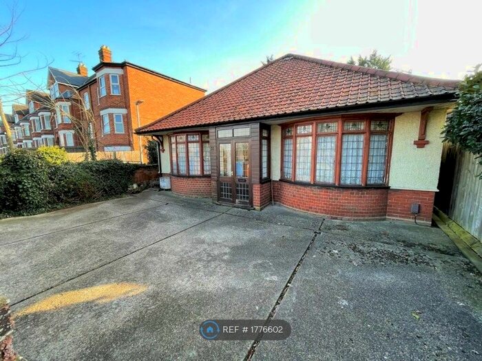 6 Bedroom Bungalow To Rent In Gippeswyk Avenue, Ipswich, IP2