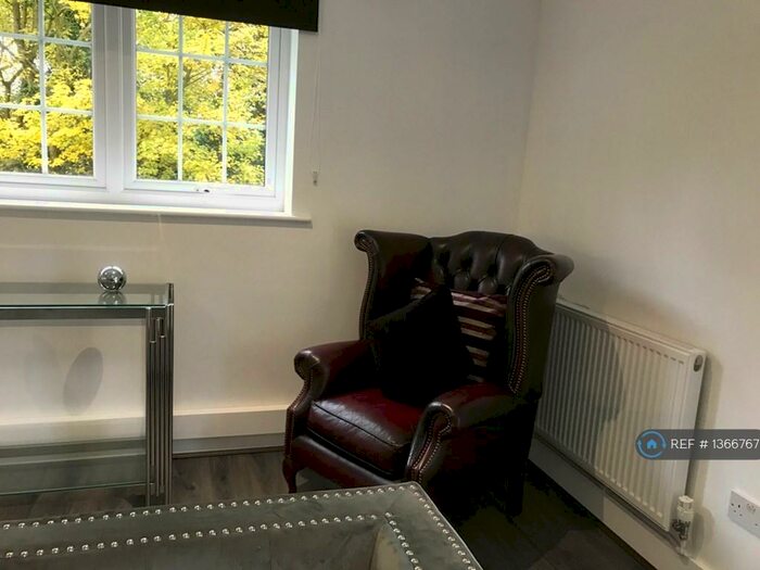 4 Bedroom Detached House To Rent In Great Warley Street, Great Warley, Brentwood, CM13