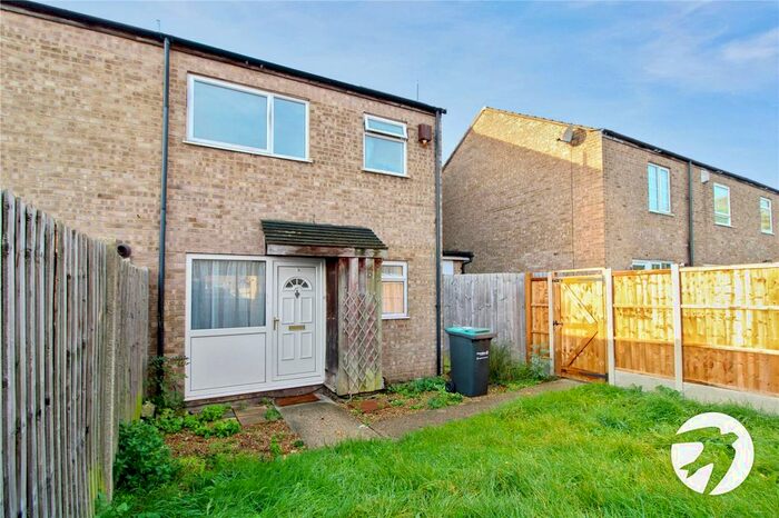 1 Bedroom Semi-Detached House To Rent In Abbots Field, Gravesend, Kent, DA12