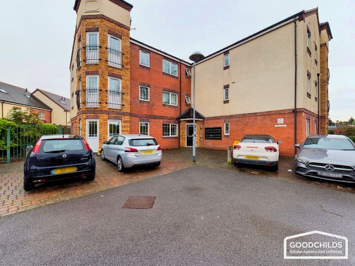 2 Bedroom Flat To Rent In Manorhouse Close, Walsall, WS1