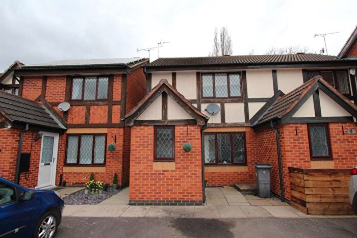 2 Bedroom Semi-Detached House To Rent In Pine Hurst Close, Leicester, LE3