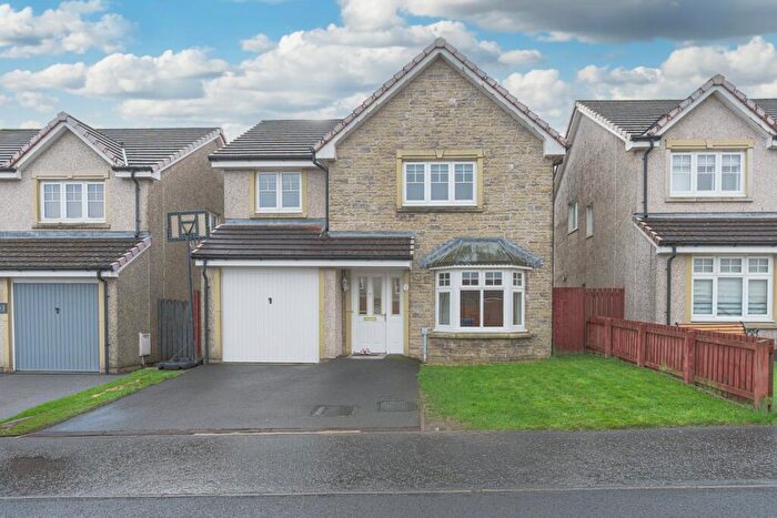 4 Bedroom Detached Villa For Sale In Back Faulds Place, Kelty, KY4