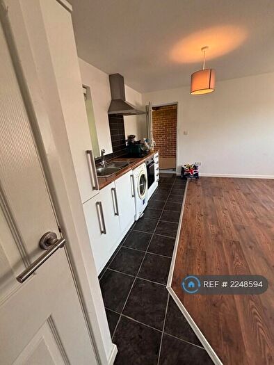 1 Bedroom Flat To Rent In Regent Street, Stotfold, Hitchin, SG5