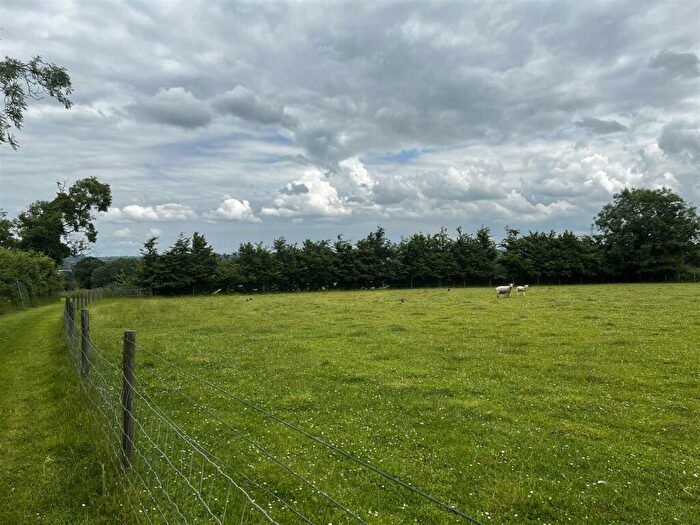 House For Sale In Land To The North Of Longcroft Lane, Paulerspury, Towcester, NN12