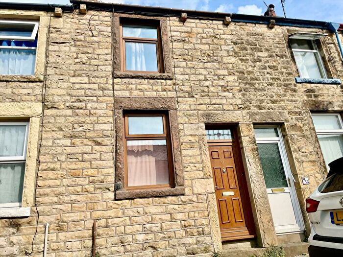 2 Bedroom House To Rent In Elgin Street, Lancaster, LA1