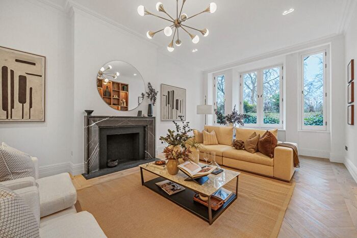 2 Bedroom Flat For Sale In Knightsbridge, Knightsbridge, SW1X