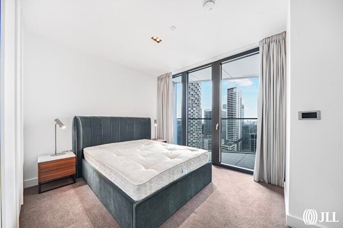 1 Bedroom Flat To Rent In Amory Tower, Marsh Wall, E14