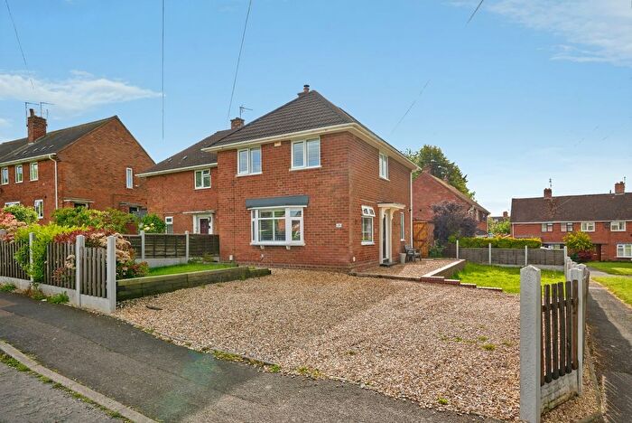 3 Bedroom Semi-Detached House For Sale In West Green, Wolverhampton, West Midlands, WV4