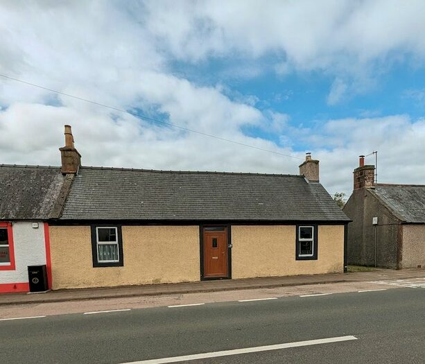 2 Bedroom Cottage For Sale In Closeburn, Thornhill, DG3