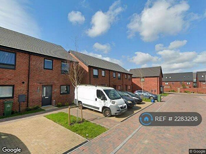 3 Bedroom Detached House To Rent In Glebe Farm, Milton Keynes, MK17