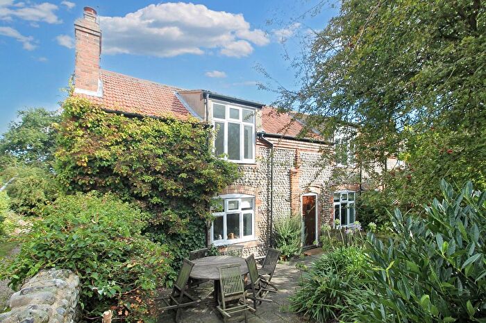 3 Bedroom Semi-Detached House For Sale In The Street, Kelling, Holt, NR25