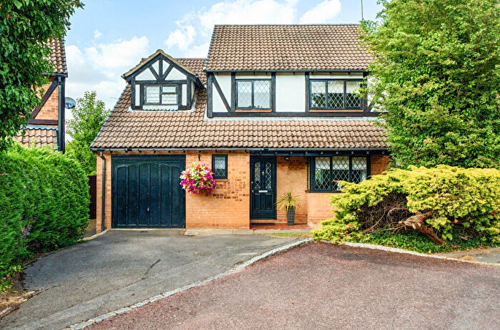 4 Bedroom Detached House For Sale In Sheridan Way, Wokingham, Berkshire, RG41