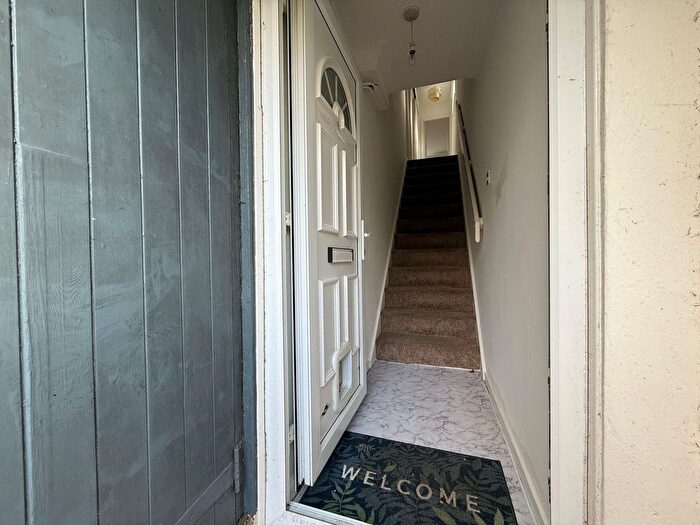 1 Bedroom Terraced House To Rent In Pine Grove, Hempstead, Gillingham, ME7