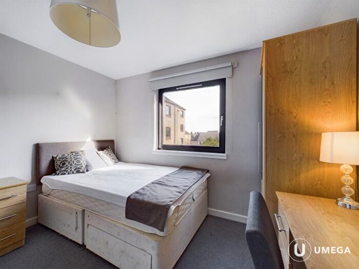 1 Bedroom Apartment To Rent In West Adam Street, South Side, Edinburgh, EH8